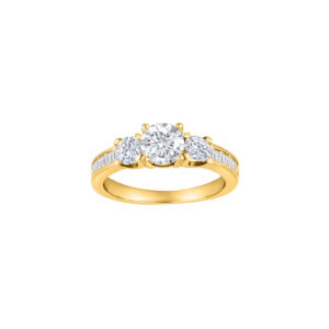 Elegant forgyldt sølv ring med zirkoner fra Joanli Nor Oplev denne smukke rhodineret sølv ring med zirkoner fra Joanli Nor. Ringen er prydet med små smukke zirkoner ned langs ringskinnen og omkring centerstenen. Ringen fås i rhodineret sølv og forgyldt sølv. Se det store udvalg af smykker fra Joanli Nor her