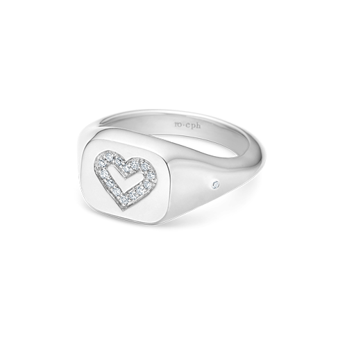 Eksklusiv signet ring i 18 karat hvidguld fra Ro Copenhagen, med diamanter