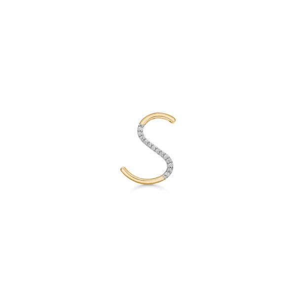 8 karat guld bogstaver med zirkoner fra Støvring Design