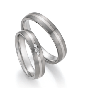 Titanium vielsesringe med 14 karat hvidguld