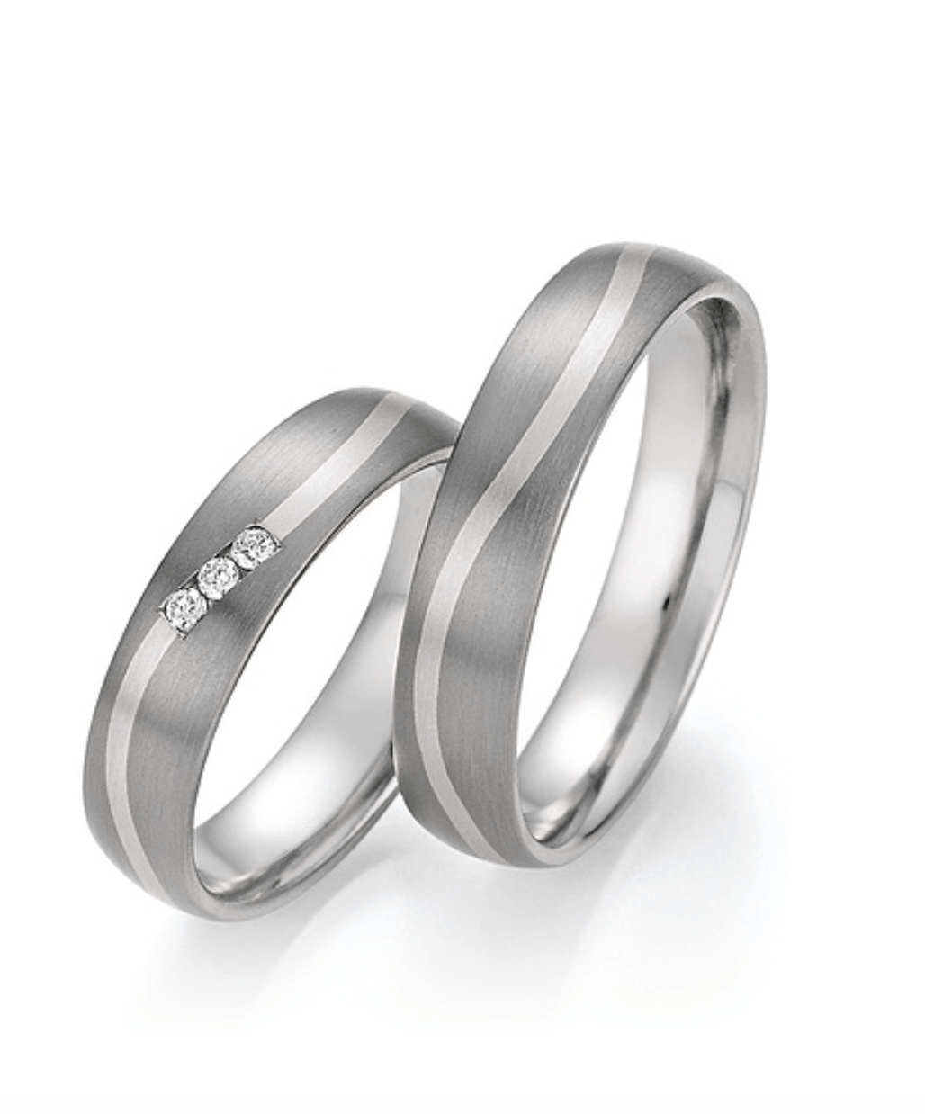 Titanium vielsesringe med 14 karat hvidguld
