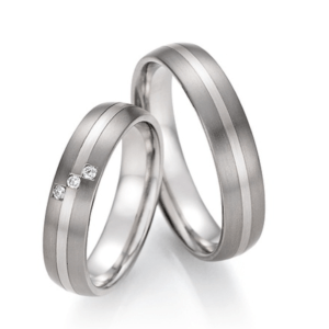 Titanium vielsesringe med 14 karat hvidguld
