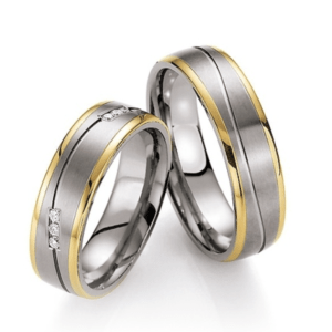 Titanium vielsesringe med 14 karat guld fra CR